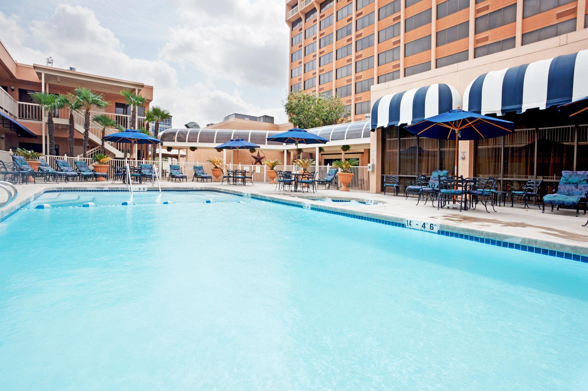 Crowne Plaza Hotel San Antonio Airport Exterior foto