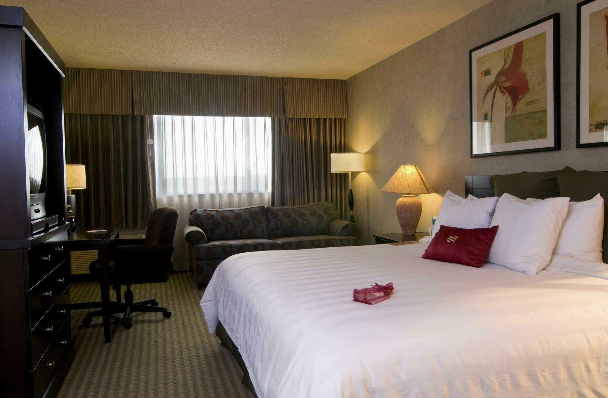 Crowne Plaza Hotel San Antonio Airport Exterior foto