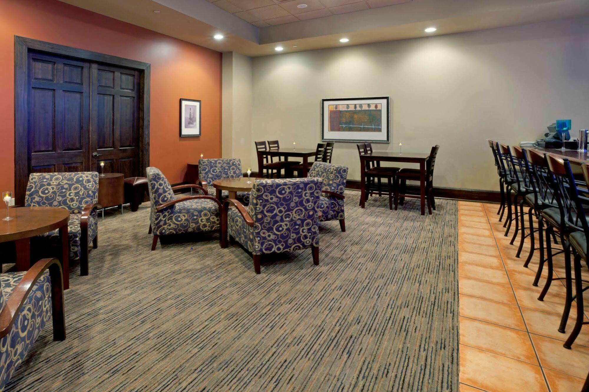Crowne Plaza Hotel San Antonio Airport Exterior foto
